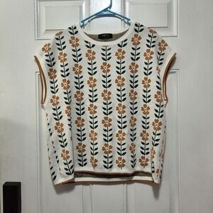 Floral Patterned Sweater Vest